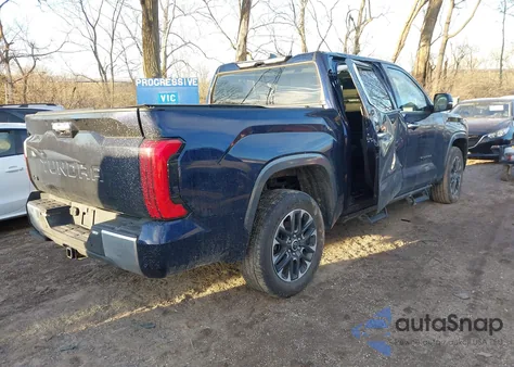 2022 Toyota Tundra Limited из США, поврежденный, VIN 5TFJA5DB0NX018426